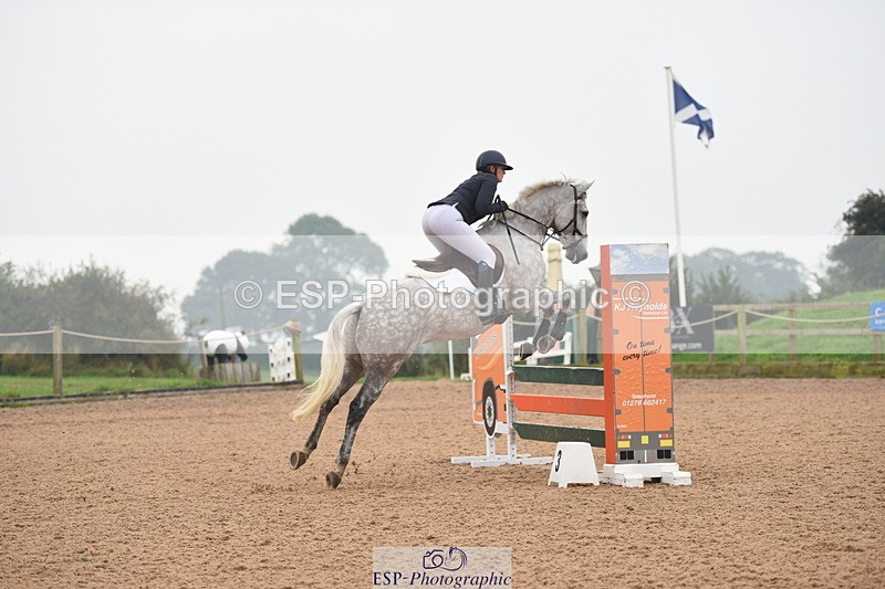 230916A-153422-05378 - Cls 18 Snr 95cm Derby