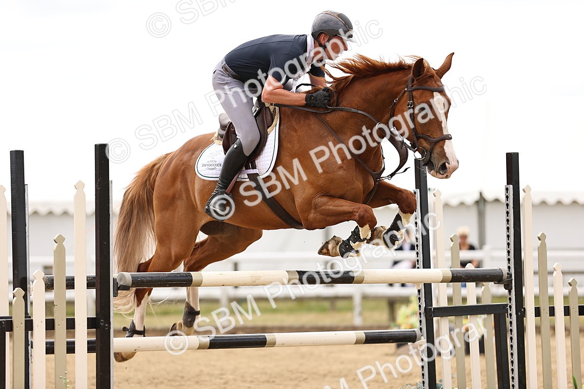 SBM_010474 - Class 9 - Senior Foxhunter - 1.20m Open