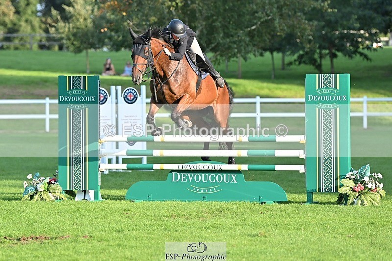 230909-180203-07901 - Cls 14 Snr 1m Derby