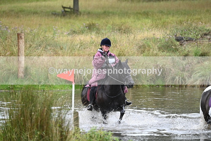 WJ7_9115 - Time at Water 11:53 to 12:23