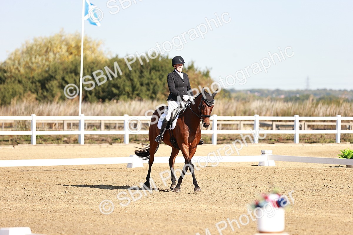 SBM_004271 - Class 12 - Novice 5 - 9.07-10.10