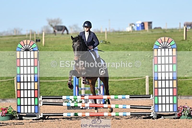 250401-171733-00340 - 70cm classes