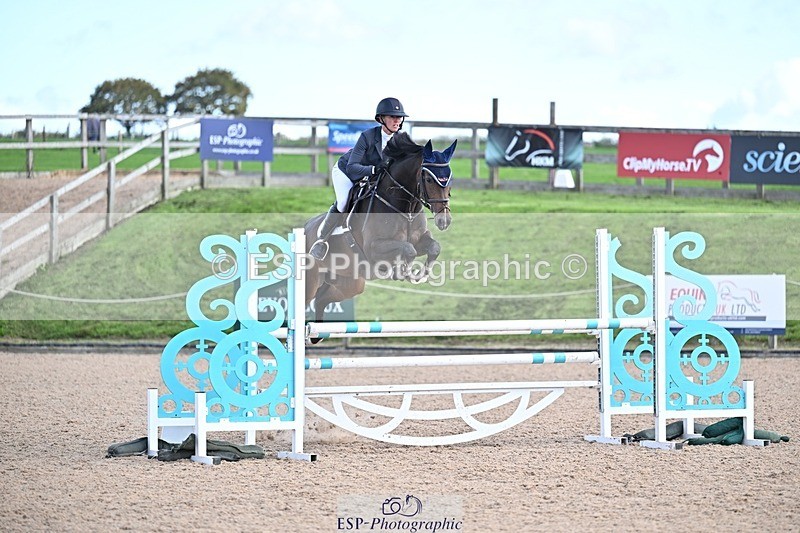 250924-115643-00172 - Cls 3 Snr 1.05m Open