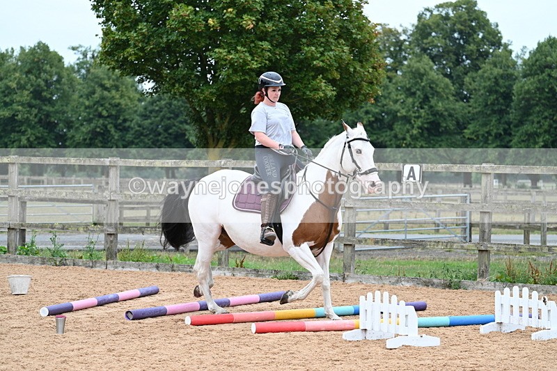 WJ7_9860 - Poles 14:00