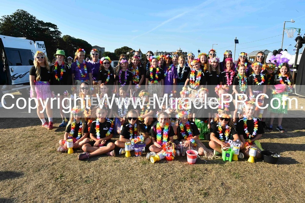 SH4_3350 - Carnival Procession.