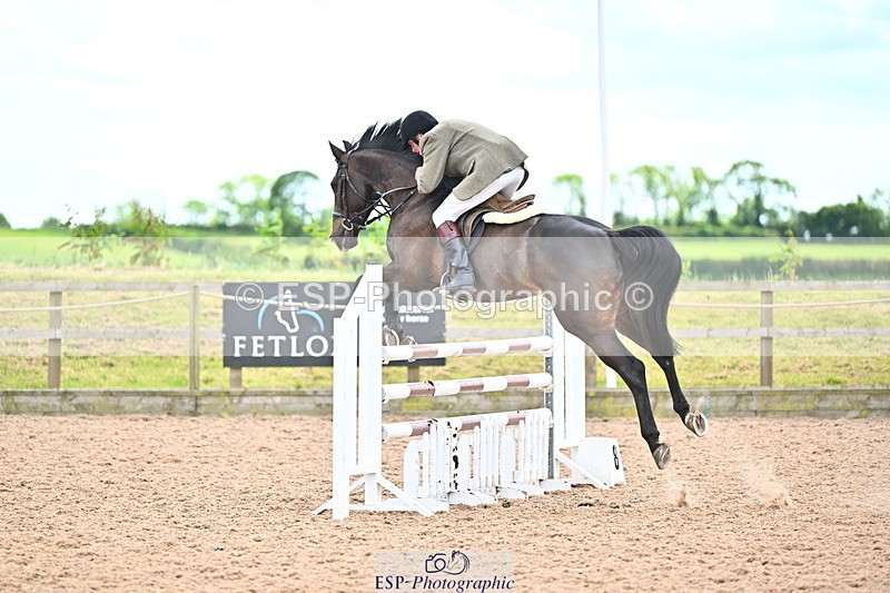 240608A-132351-02535 - Cls 4 Snr Newcomers and 1.10m Open