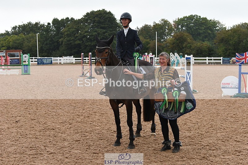 230902A-114234-00640 - Cls 8 1.05m Amateur Quali