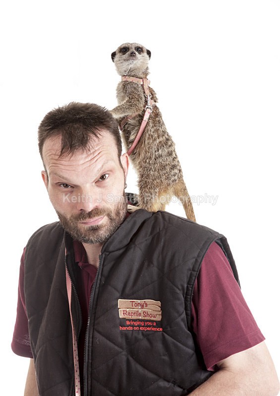 2SKJ8753 - Roaming Reptile Show. II