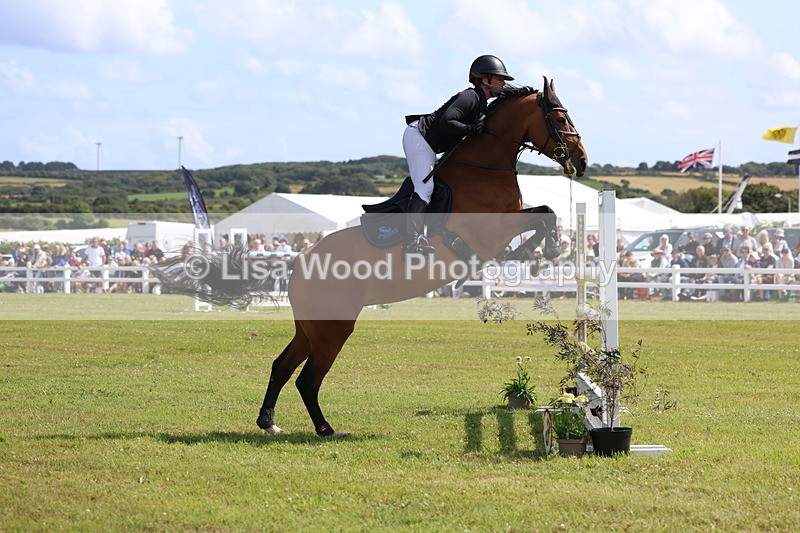 3E7A3170 - Class A: Showjumping Senior Open 1.25
