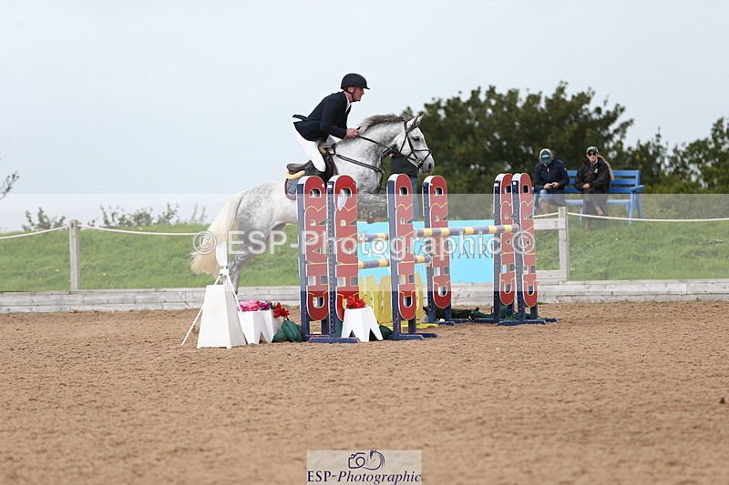 230812A-121155-08711 - Cls 32 Foxhunter