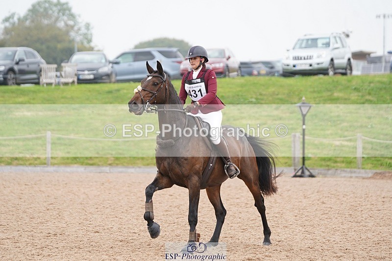 240901A-130410-07648 - 431-Lizette.Jackman-MURPHYS.GAUNTLET