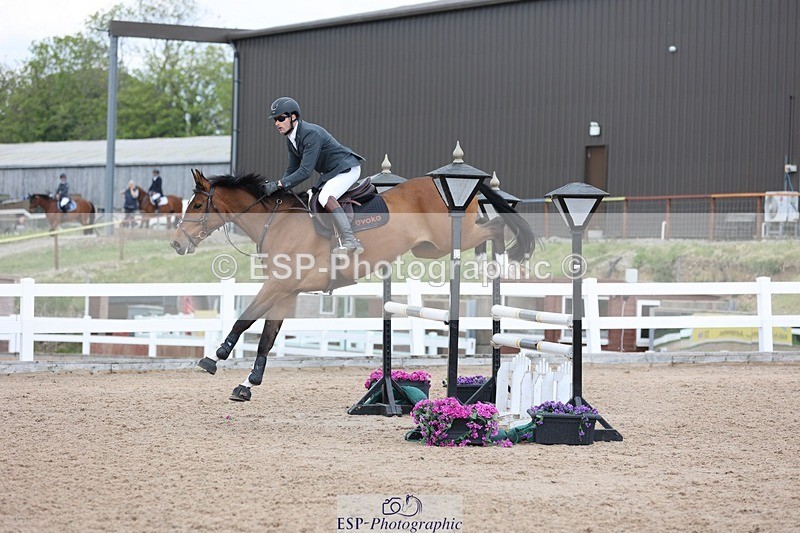 250509-142258-07762 - Cls 22 1.05m Amateur Qualifier