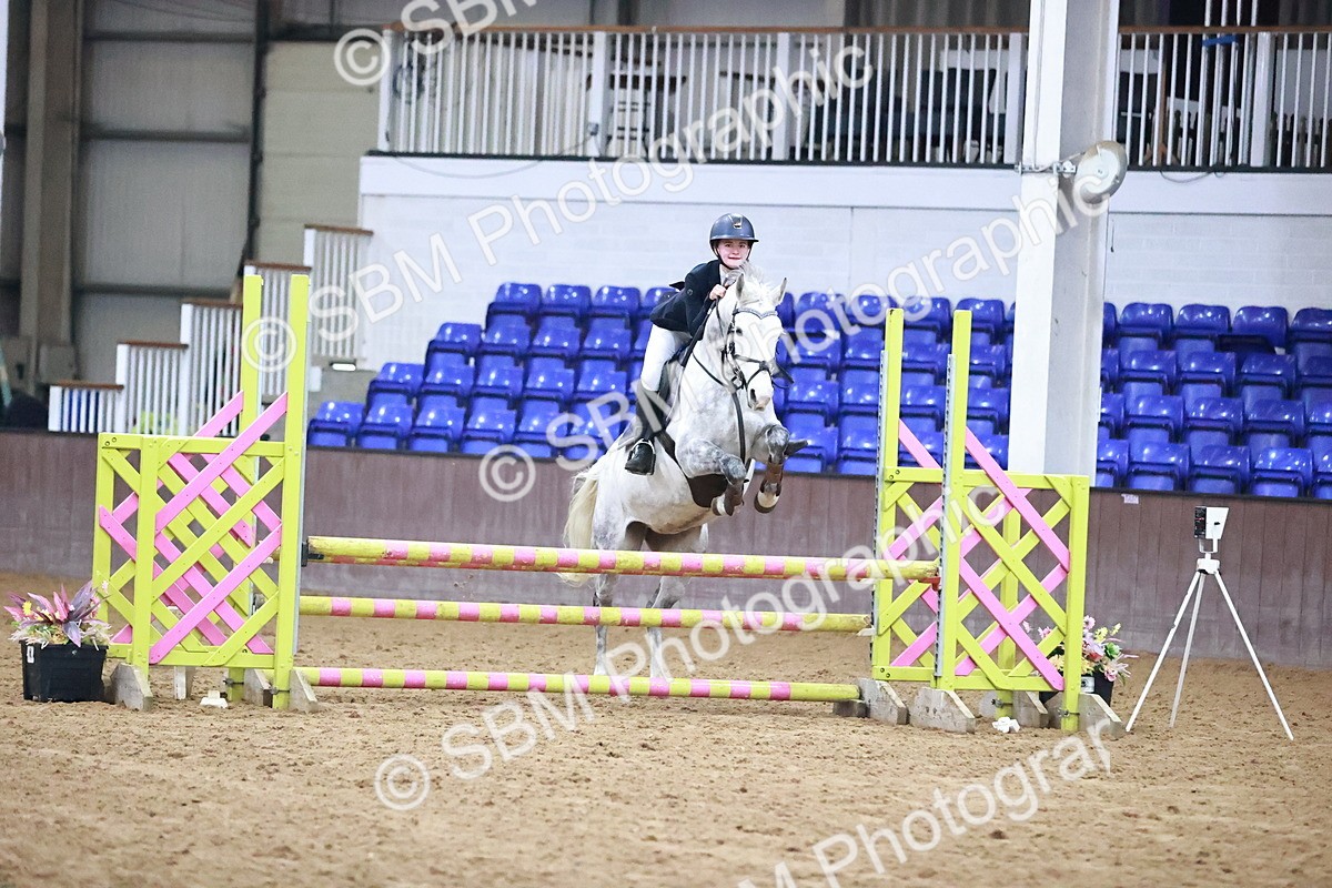 SBM_001715 - Class 9 - Pony Intro 75cm