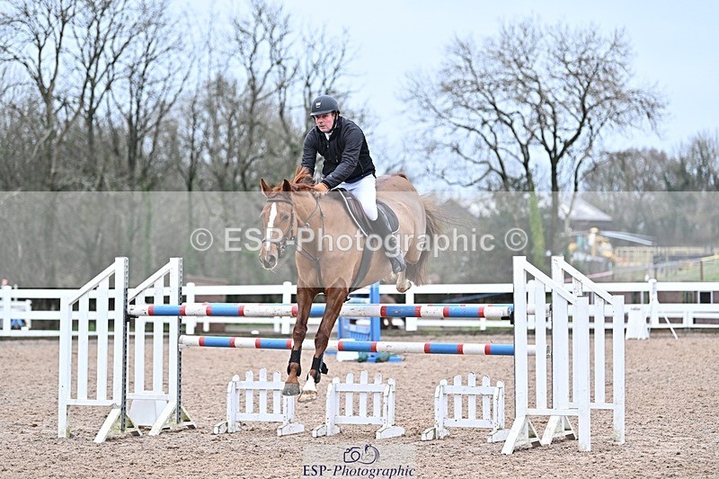 241127-140403-00750 - Cls 05A&B Snr Fox & 1.20m Open