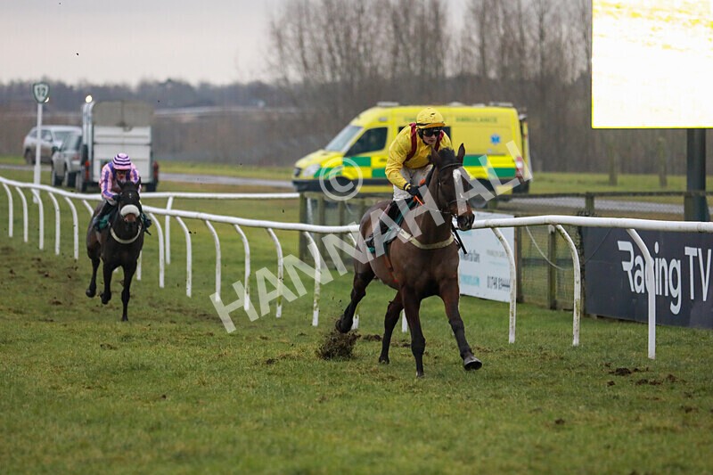 100225-Race 4-Onesoc-5809 - Race 4