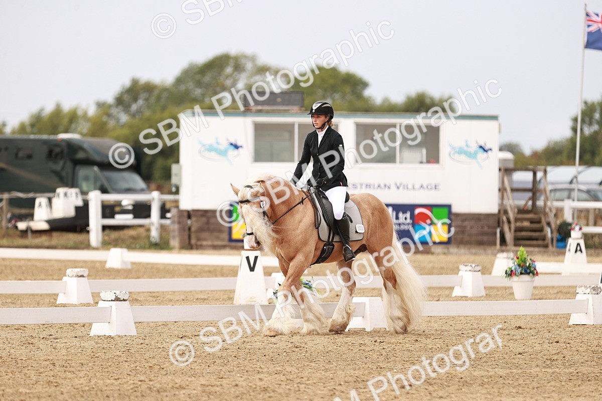 SBM_000750 - Class 1 - Prelim 5 - 10.40-11.36