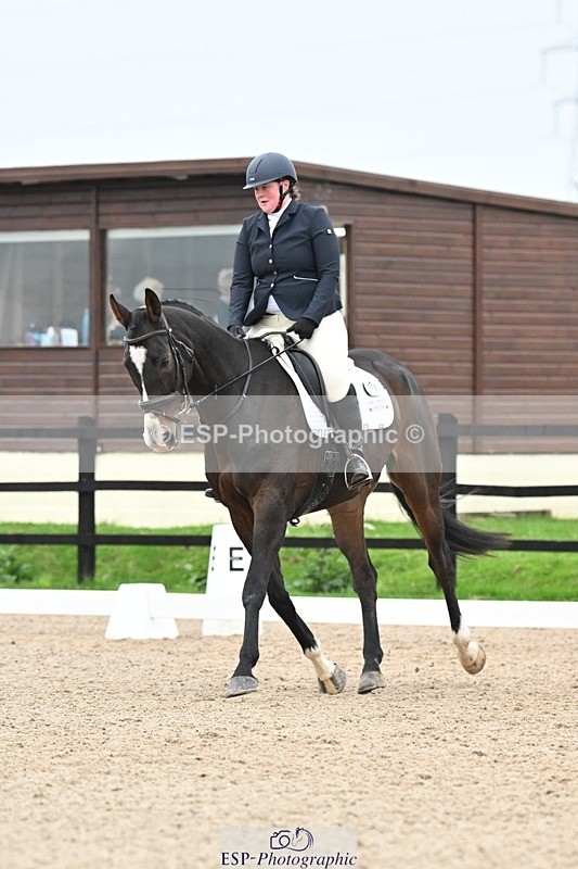 241103-100105-00250 - Intro 3 - 9.40 to 10.40