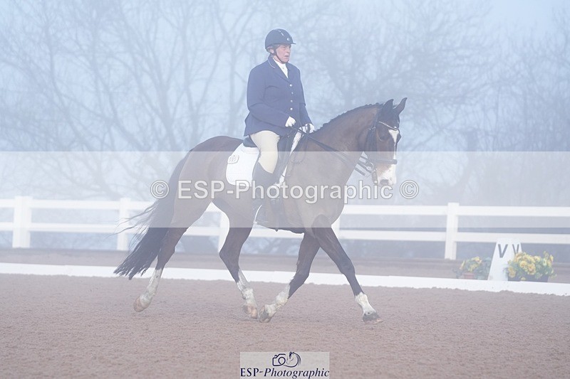 260213-091056-00509 - 105-Nicola.Seal