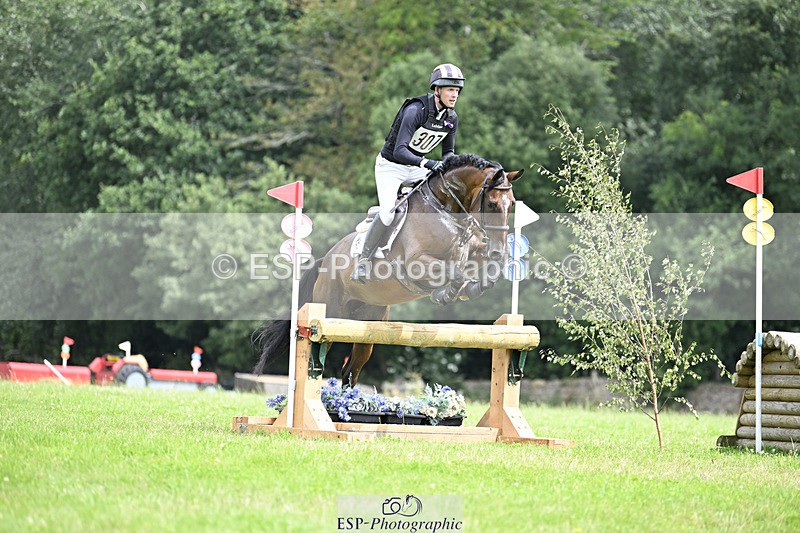 240804-115330-12167 - 307-Tom_Rowland-VALERIA