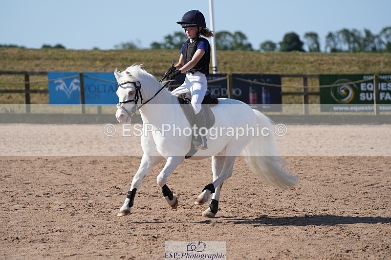 250712-093033-01128 - Cls 1 Pony Intro 70cm