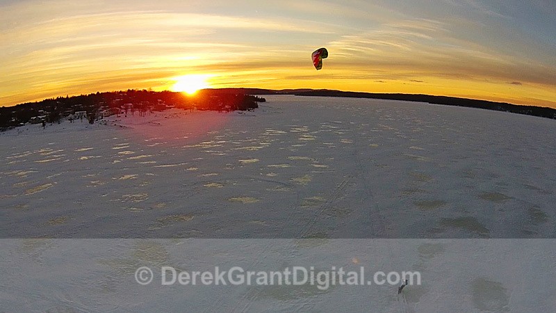Snowkiting @ Sunset - Sunset/Moonrise