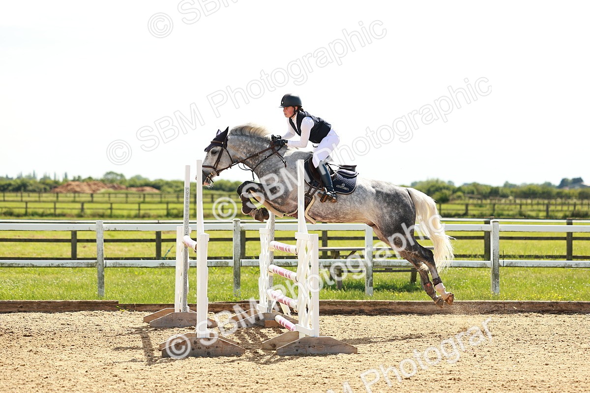 SBM_002537 - Class 4 - Senior Newcomers - 1.10m