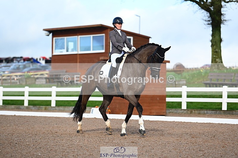 240218A-152404-09078 - 243-Lucy.Baker-Last.Dancer