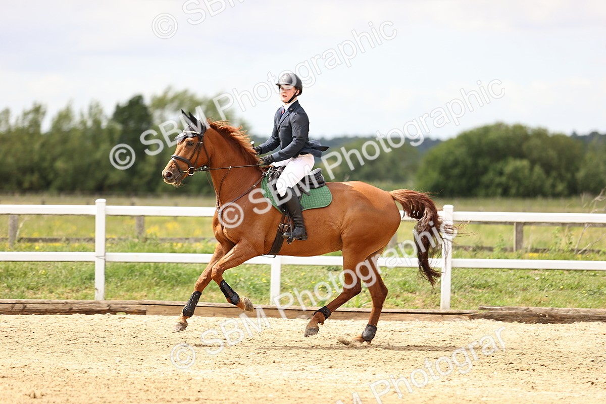 SBM_000470 - Class 4 - 1m showjumping