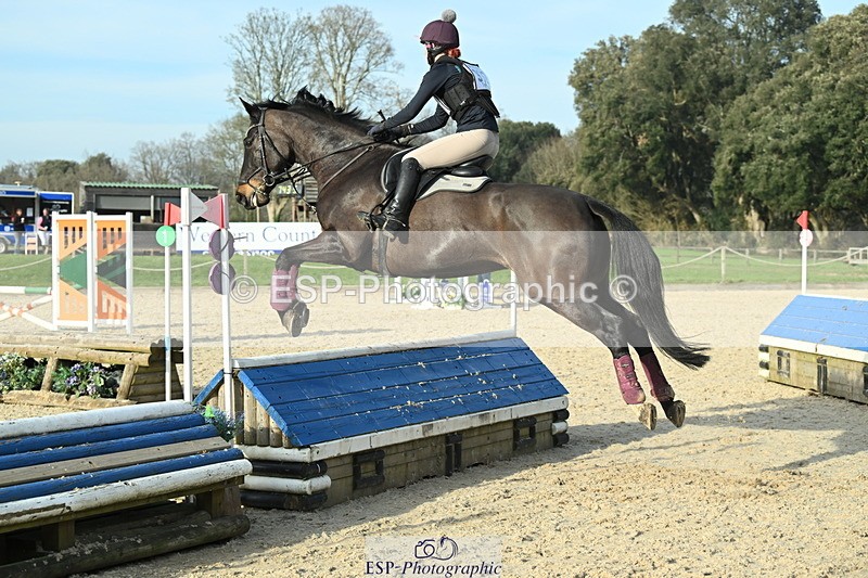 250309A-155909-02238 - Cls 03 90cm 15.05 to End