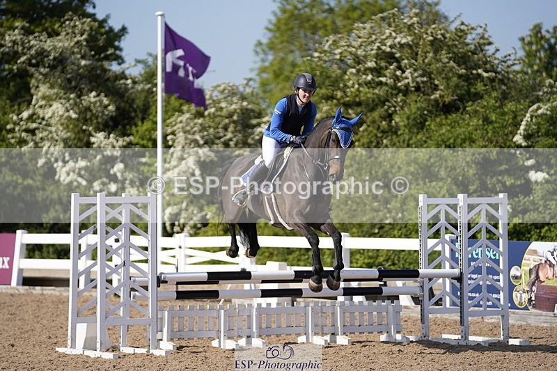 230527A-091112-03164 - Cls 19 British Novice & 90cm Open