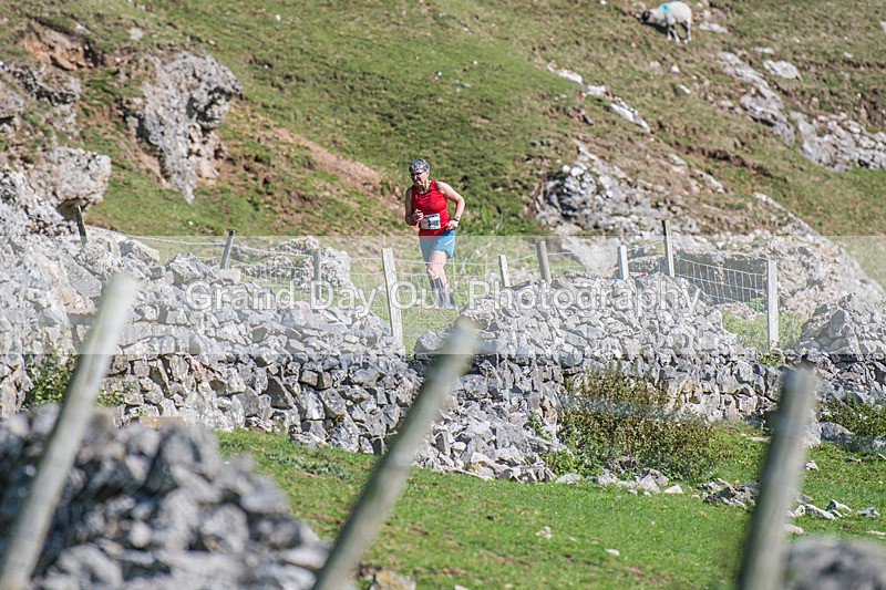 Ilam-1146 - Ilam Three Peaks Fell Race (Limestone Series) Sunday 28th September 2025
