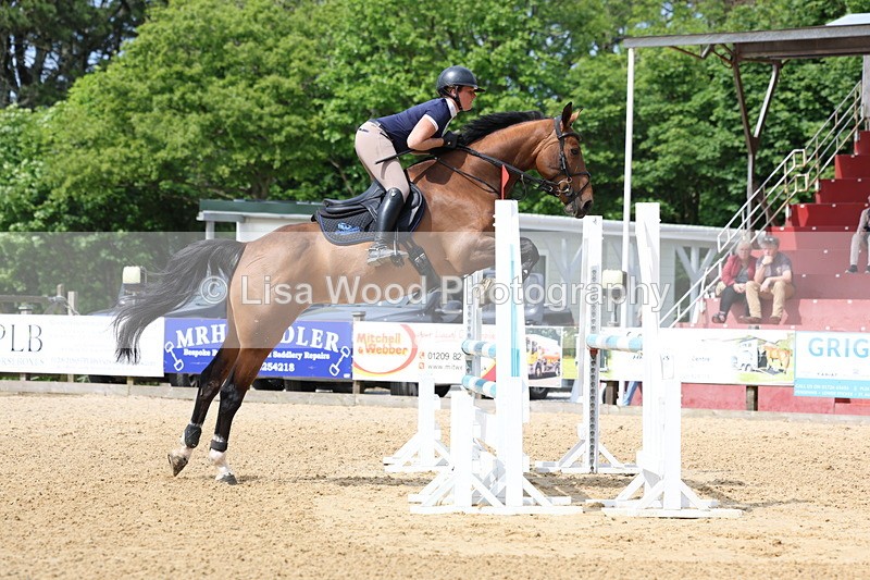 3E7A7125 - Class 7: Senior Newcomers/1.10m open