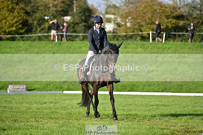 251024A-100712-07974 - F-452-Suzy.Stoneman