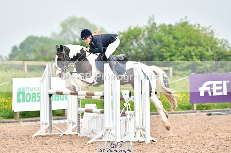 240518A-162800-02275 - Cls 7+8, 90cm and 1m