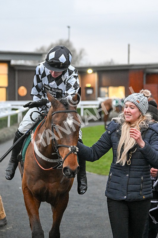 110124-Race 7-Freddy Robinson-3241 - Race 7