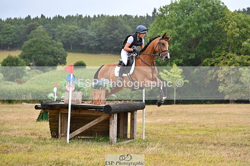 250803A-125617-13546 - N-609-Sarah.Marshall-NEW.KIDZ.VAN.HET.EELSHOF