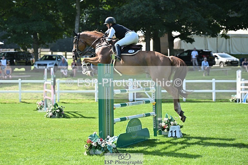 230909-115402-05329 - Cls 11 Snr Foxhunter & 1.20m Open