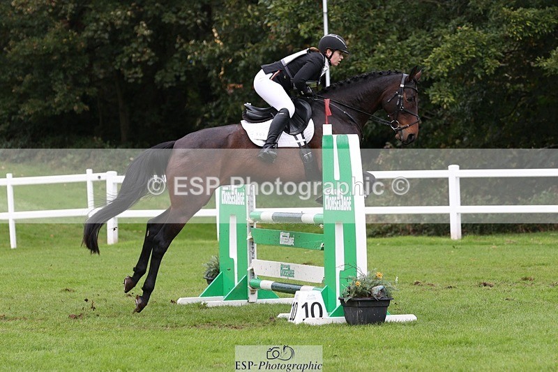 231022-133525-27782 - 503-JAGUAR.MAID-Isobel.Lole-TrotUp+SJ