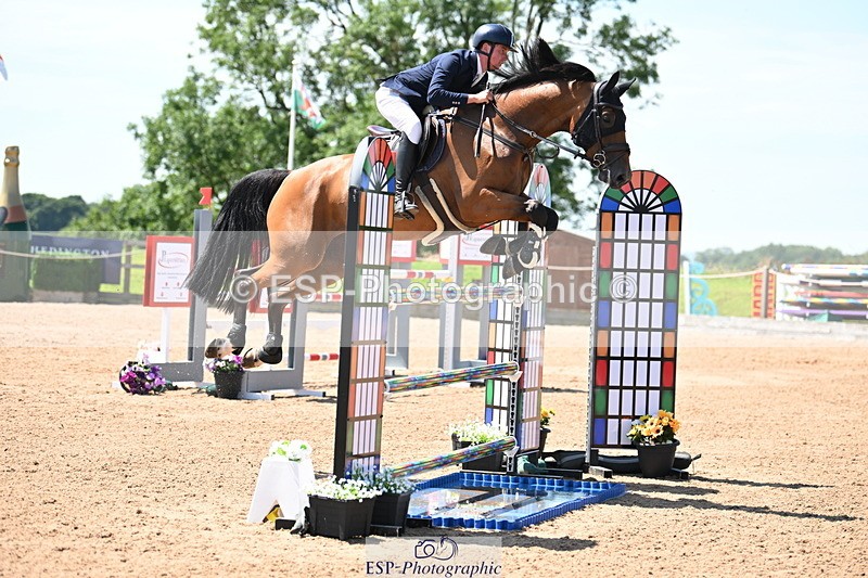 240718A-122236-05052 - Cls 1, 3 Star Small Tour 1.35m