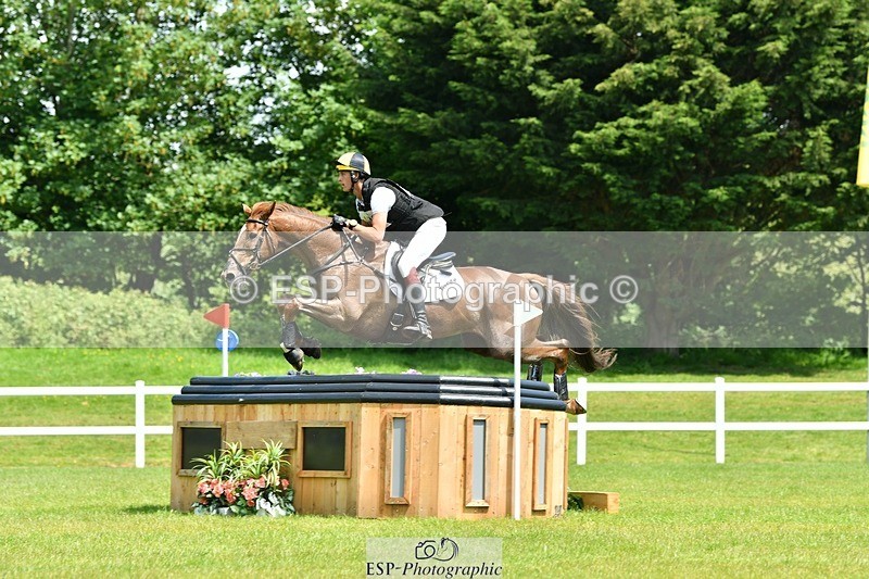 230528-121359-16942 - 430-THE_PARTNER-Will_Rawlin-XC