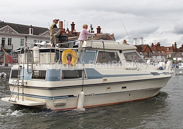 100702 ASPASIA IMG_9561 - HENLEY REGATTA - FRIDAY 2nd JULY 2010