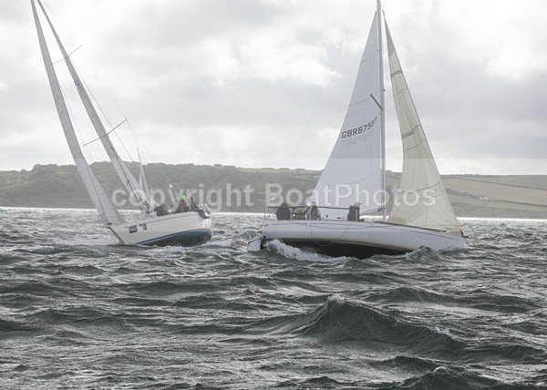120630 GBR8759T _MG_2707 - ROUND THE ISLAND RACE - 30th June 2012