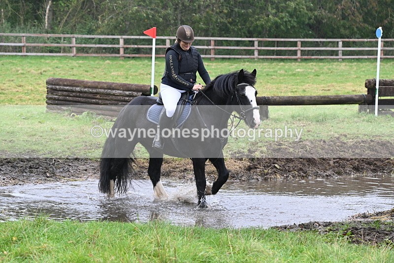 WJ6_9524 - Time at Photographer 14:46 to 14:57