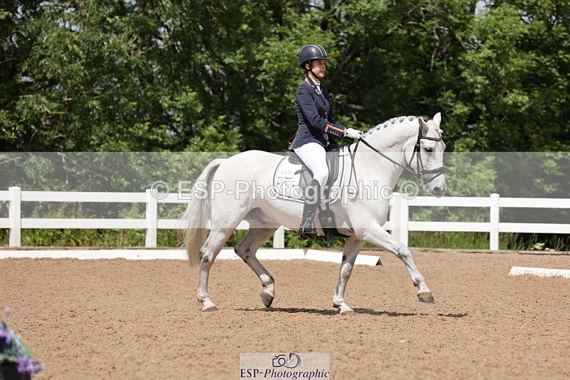 240621A-120103-00588 - Cls 12 BD Music Medium