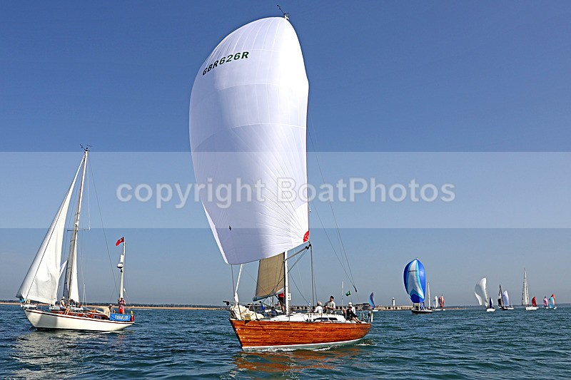190629 OLD MOTHER GUN GBR626R D43A1187 - ROUND THE ISLAND RACE 2019