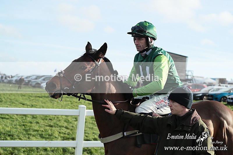 PtP 141225  1075 - New Forest Hounds PtP Larkhill 14/12/25