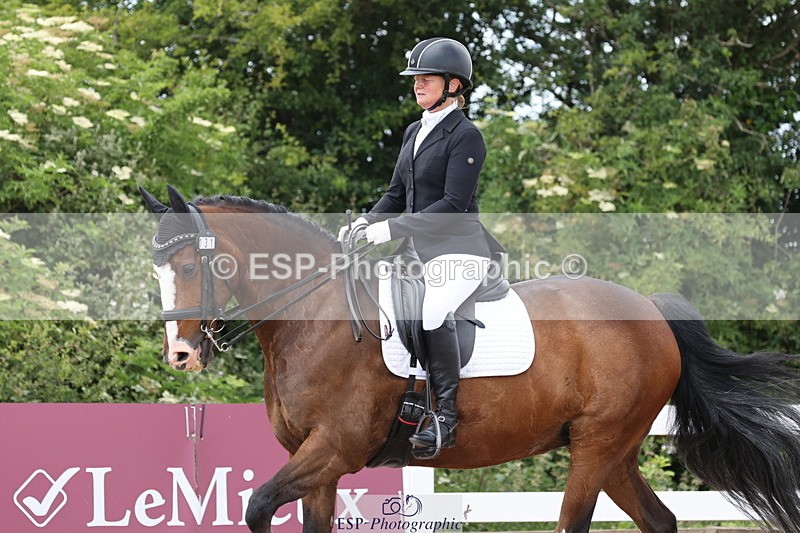 240622A-143623-13537 - Cls 33 BD Medium 73