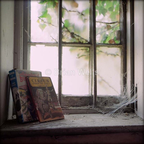 'The Circus Came To Town' - 'Stanley's Farmhouse'