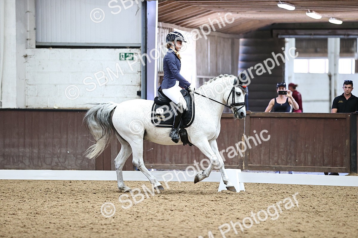 SBM_002338 - Novice 4 - 13.38-14.30