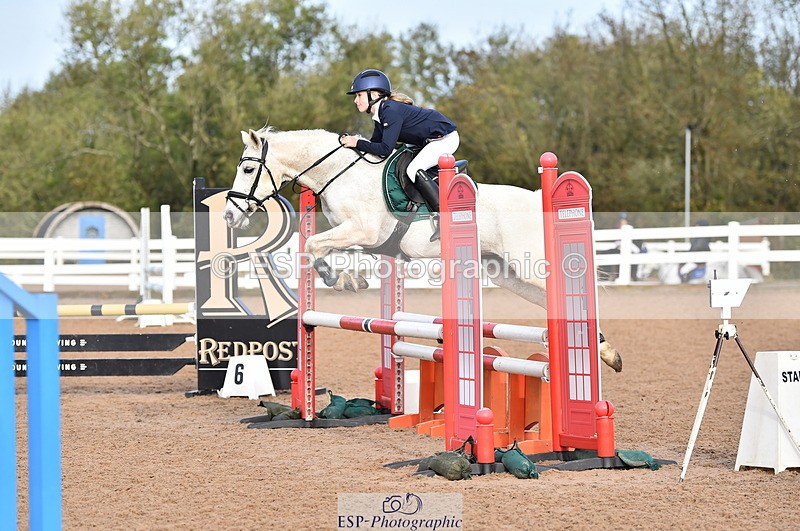 231028A-111300-00735 - Cls 2 British Novice & 80cm Open